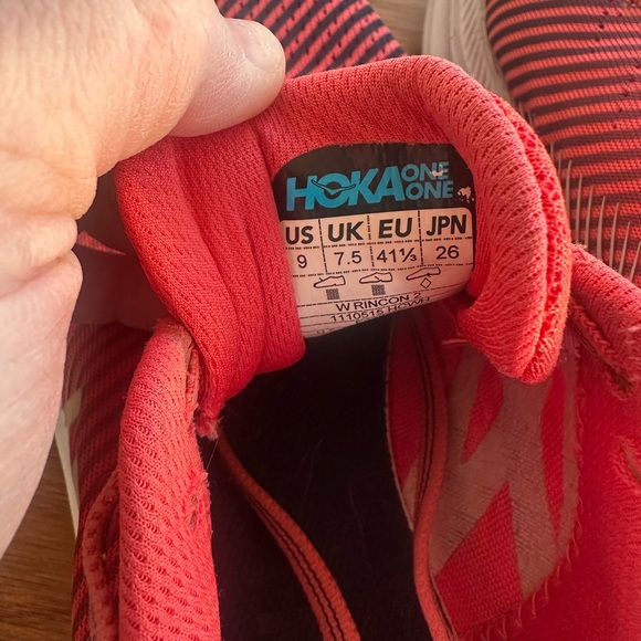 HOKA Women's Rincon 2 Coral Size 9 - Picture 9 of 13